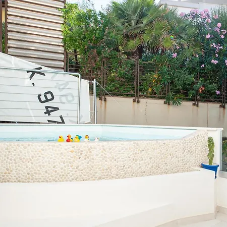 Lux B&beach Sardvs *